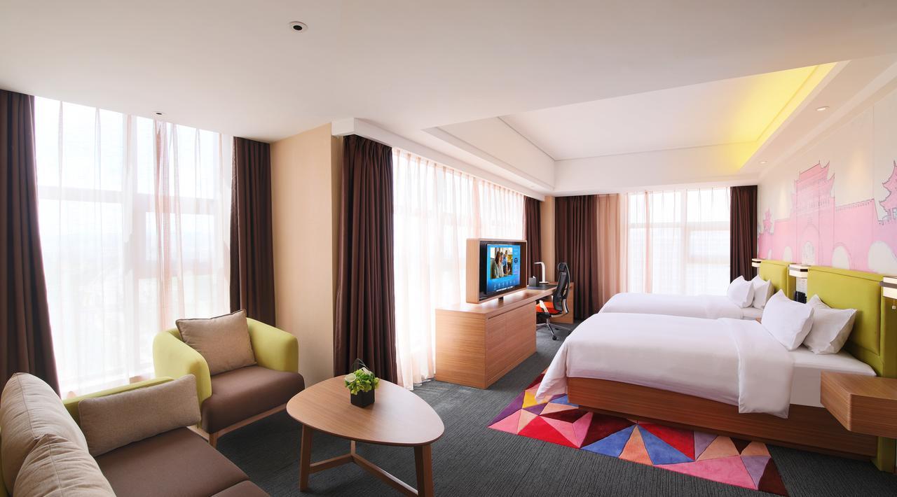 Hampton By Hilton Qujin Hotel Qujing Exterior foto